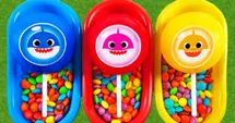 Candy Bath with the Baby Sharks