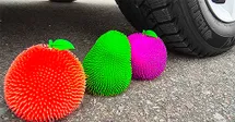 coloring:balloons sitting on the ground
